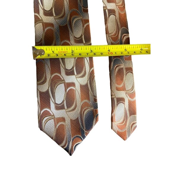 Concepts Claiborne Mens Necktie Silk Geometric Brown Gold Beige Retro Dad Gift - Picture 2 of 5